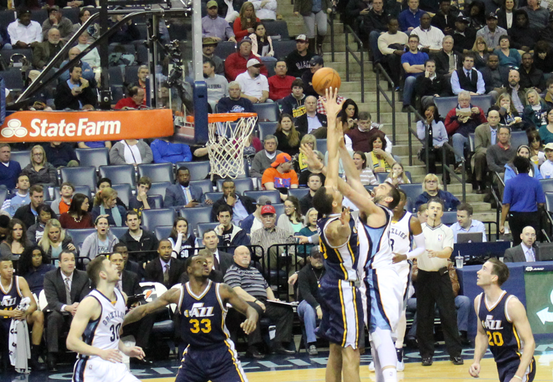 Jazz give the Grizzlies the blues