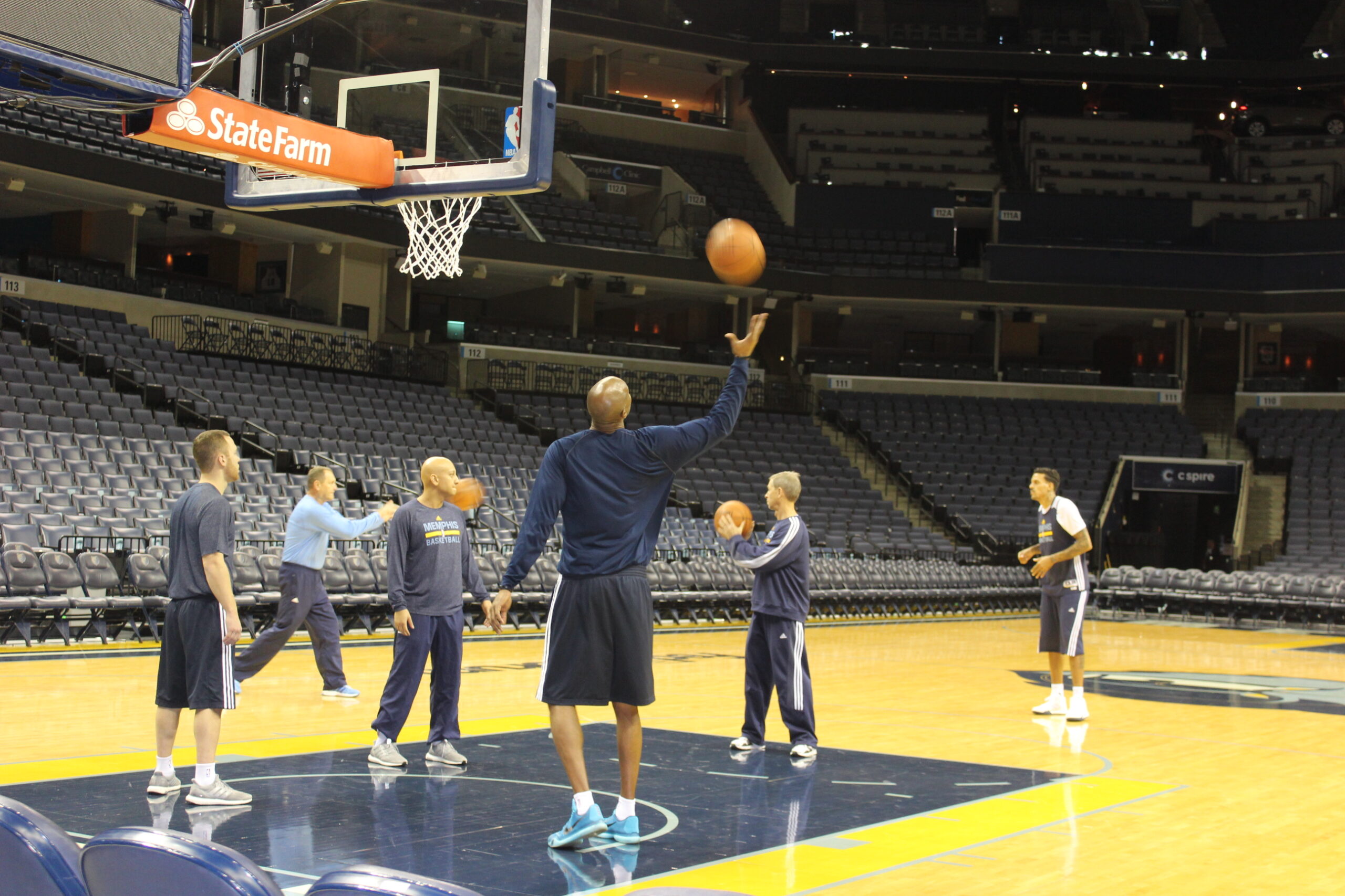 Grizzlies Vs Everybody: 2015-16