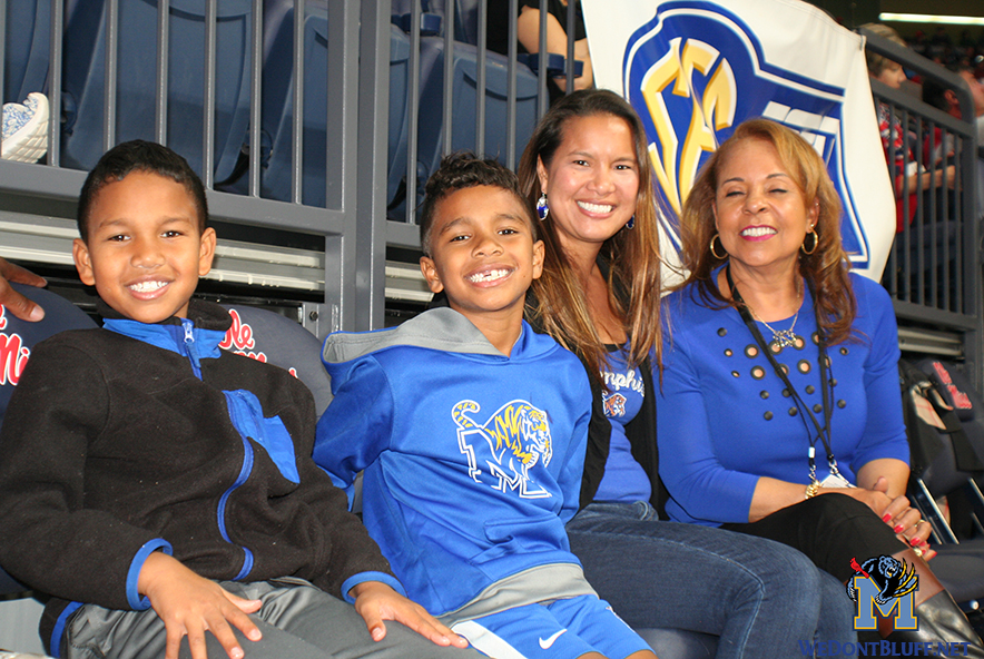 12-3 MEM 77 MISS 85 (128)